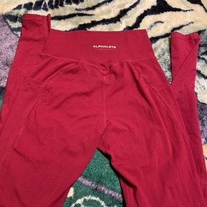 Alphalete surface leggings in small EUC